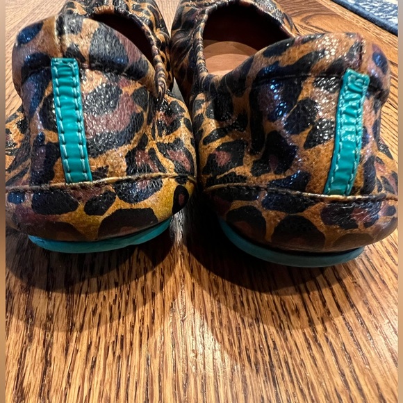 Tieks Leopard 8 Beautifully Rehabbed - Picture 9 of 11